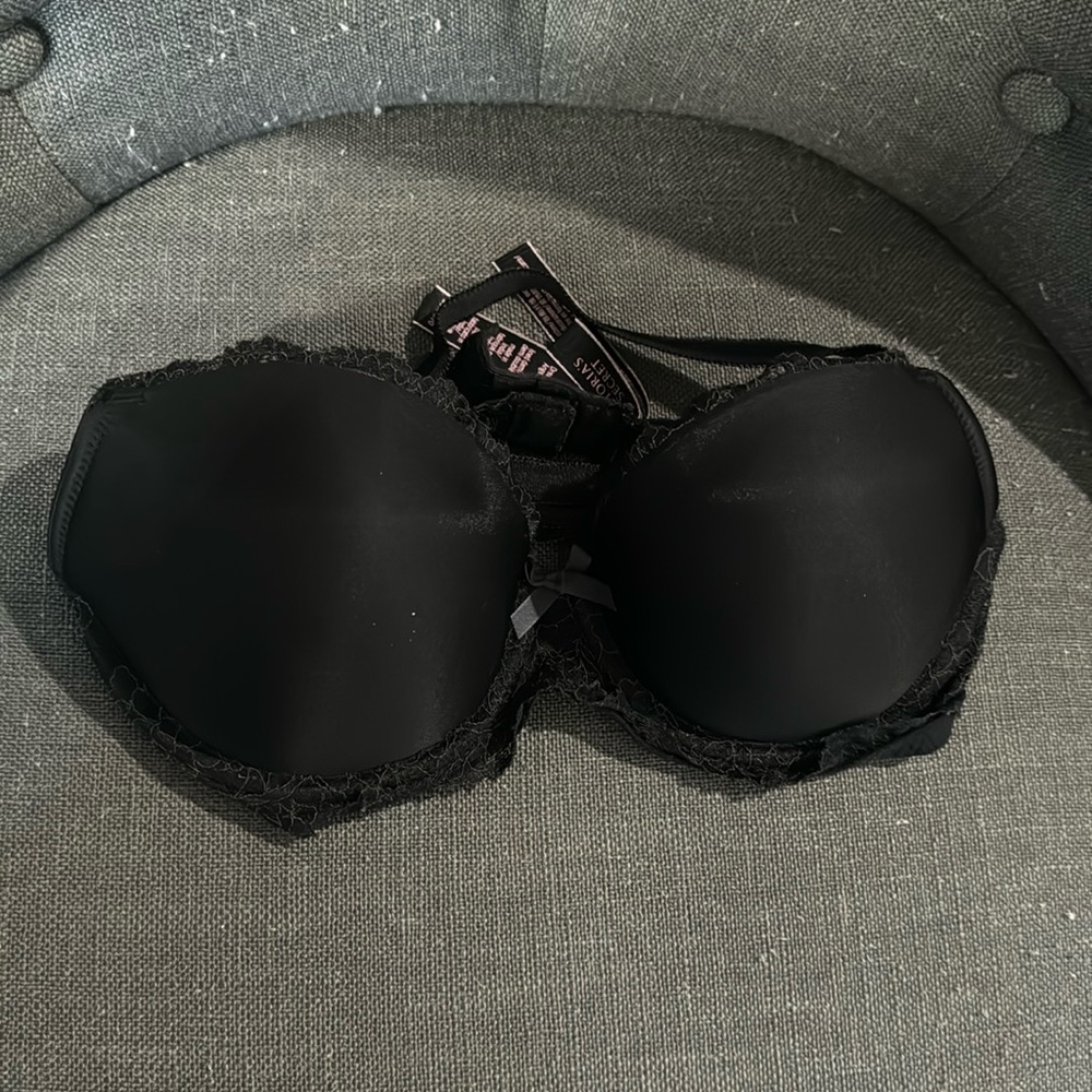 Victoria’s Secret Dream Angels Demi Bra 32C